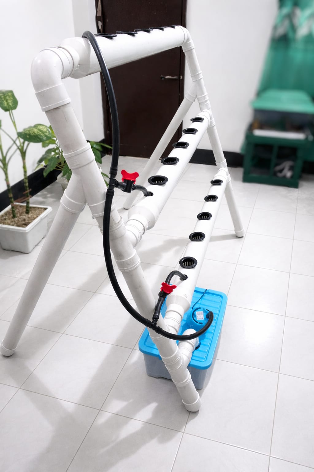 Hydroponics System 15 Cups - Image 2